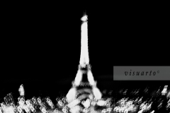 Tour Eiffel (Blurry)