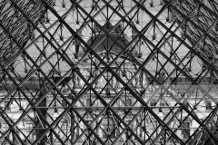 Pyramide du Louvre
